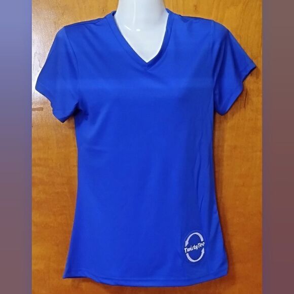 NWT Twisty Tee V-Neck Party Shirt Built-in Bottle Opener Sz S - Picture 1 of 8